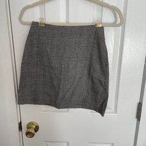 Brandy Melville John Galt Plaid Skirt